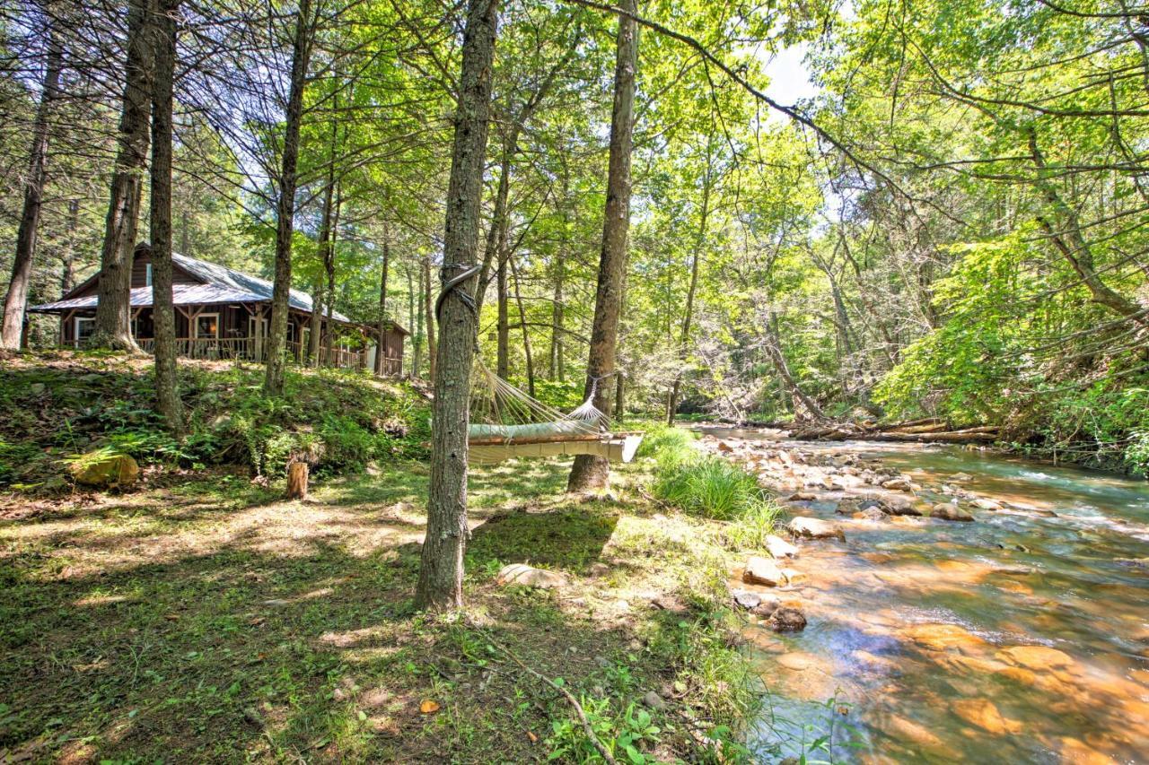 Clearwater Cabin On 10 Acres With Trout Stream! Monterey エクステリア 写真